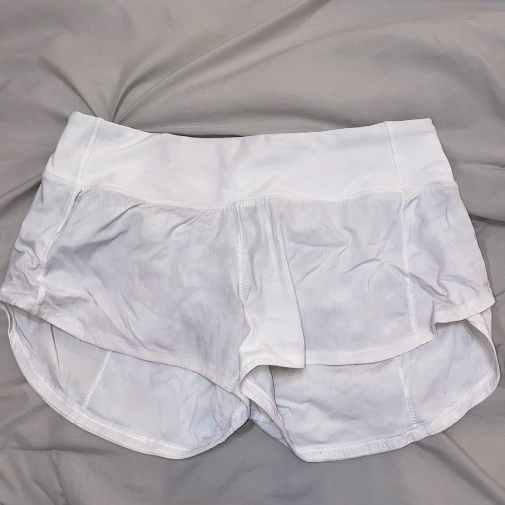 LuLuLemon Speed Up Low-Rise 2.5” Shorts